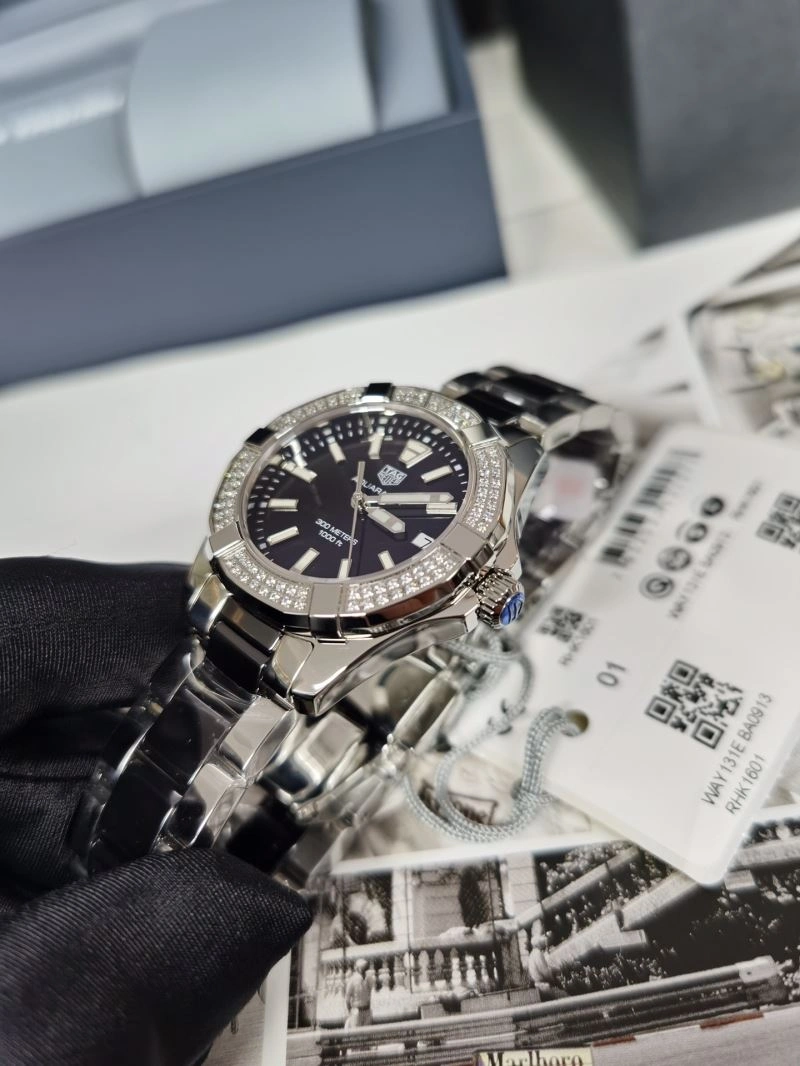 TAG HEUER Watches Supportive 203256