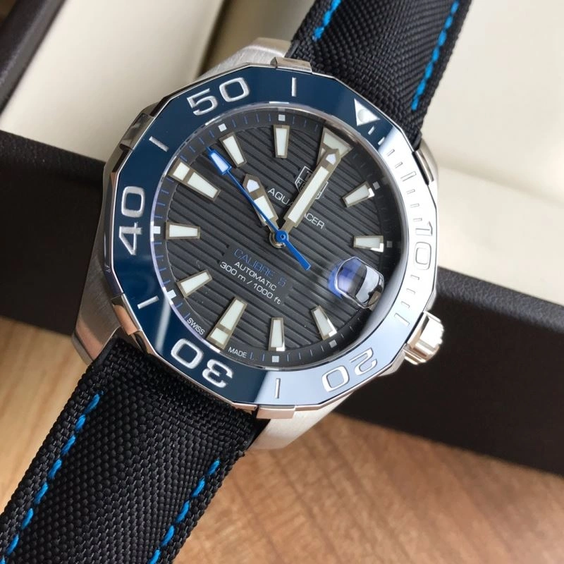 Contemporary TAG HEUER Watches 203240