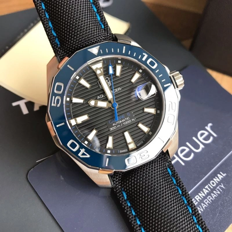 Contemporary TAG HEUER Watches 203240