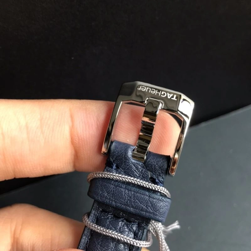 Contemporary TAG HEUER Watches 203236