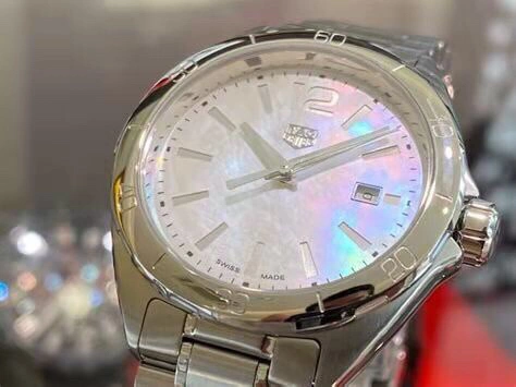 Youthful TAG HEUER Watches 203245