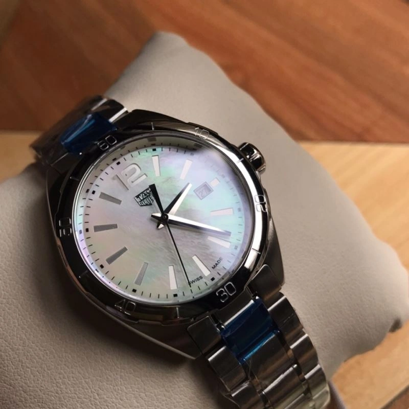 Youthful TAG HEUER Watches 203245