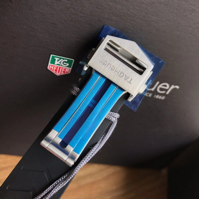 TAG HEUER Watches SportInspired 203208