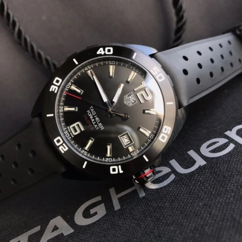 TAG HEUER Watches Trendsetting 203136