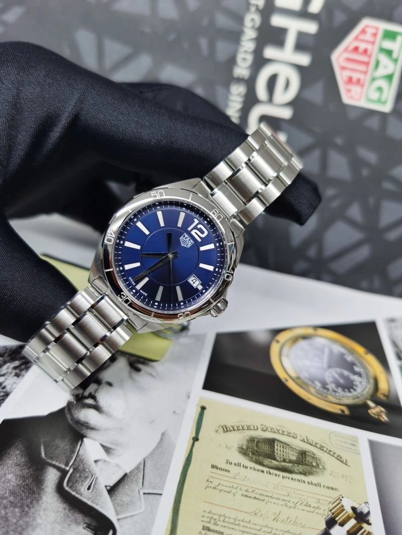 TAG HEUER Watches Sleek 203147
