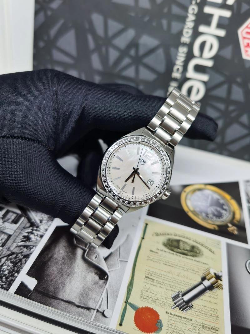 TAG HEUER Watches Breathable 203137