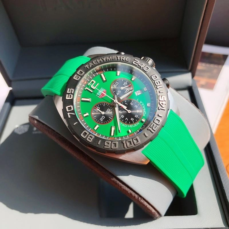TAG HEUER Watches Lightweight 203088