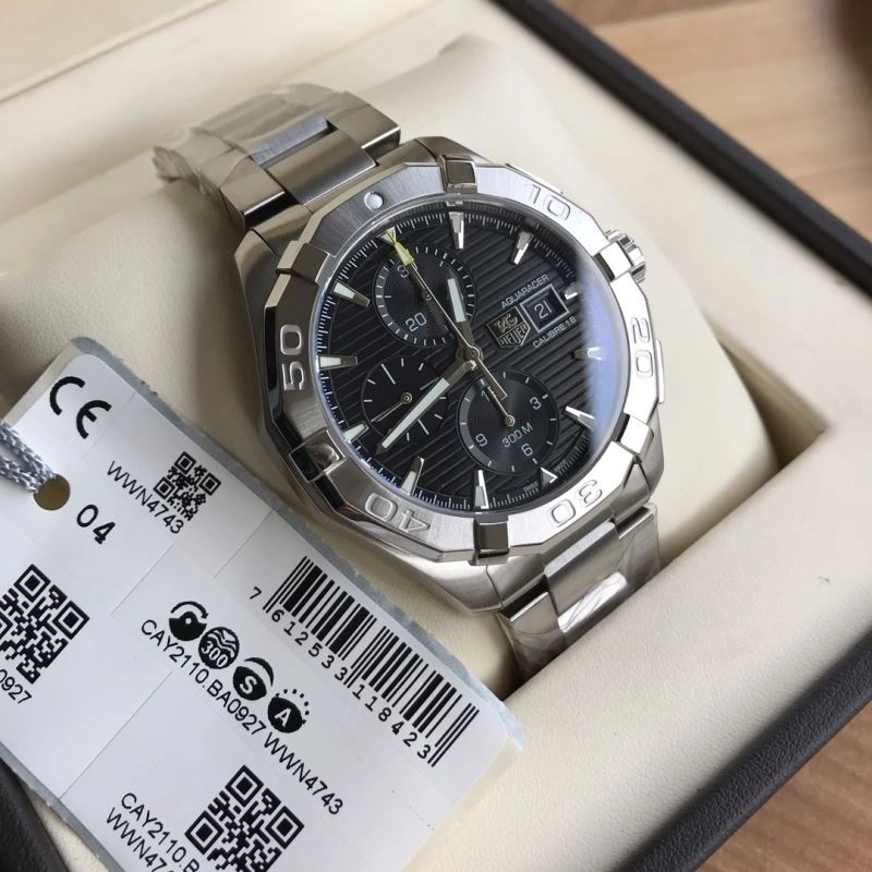 Sleek TAG HEUER Watches 203047