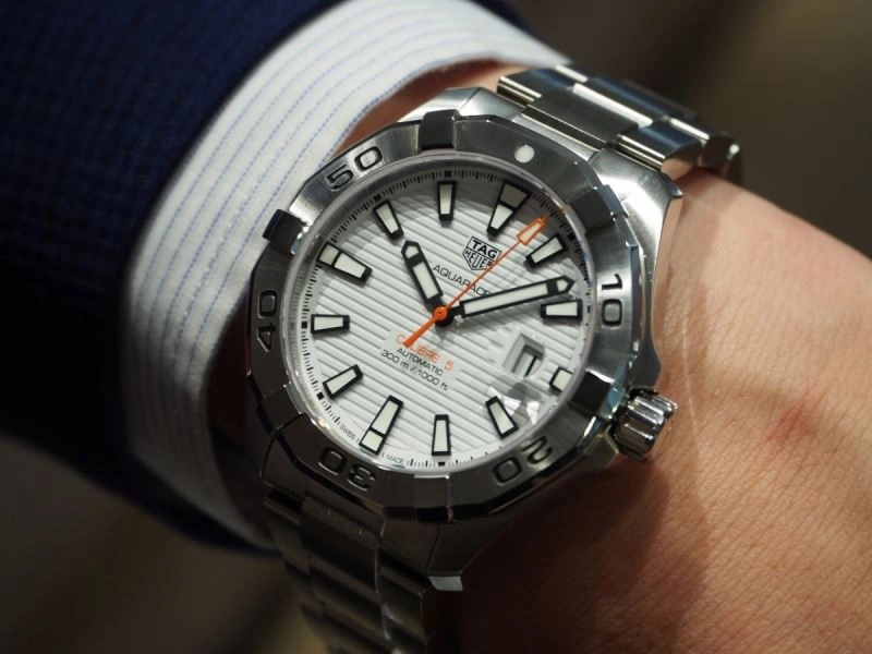 TAG HEUER Watches Lightweight 203305