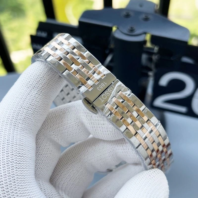 Resilient TISSOT Watches 204084