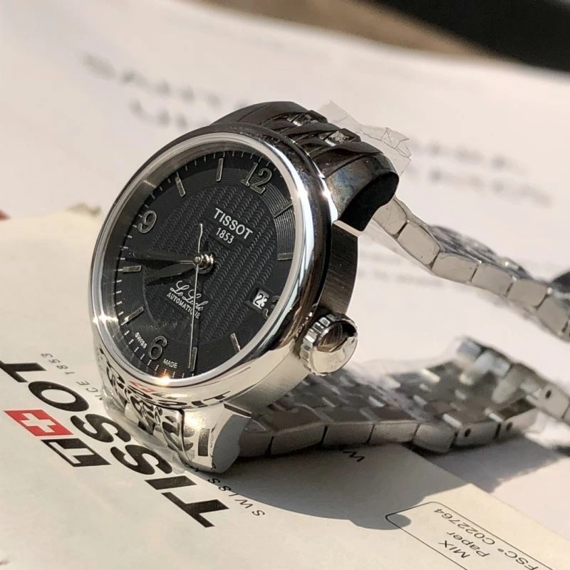 Minimalist TISSOT Watches 204062