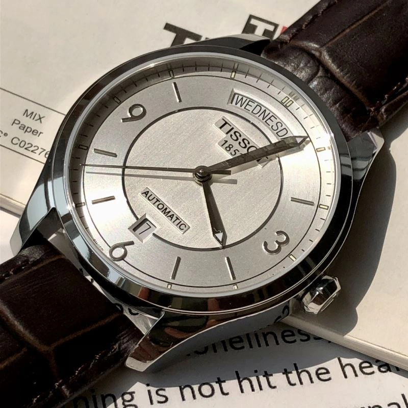 Classic TISSOT Watches 204076