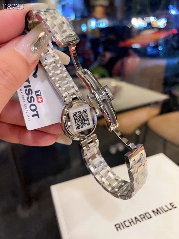 Soft TISSOT Watches 204064
