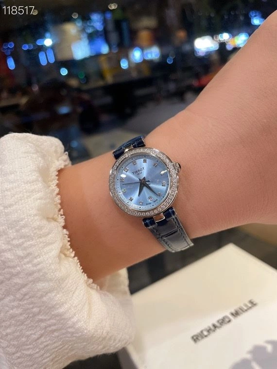 TISSOT Watches OdorResistant 204053