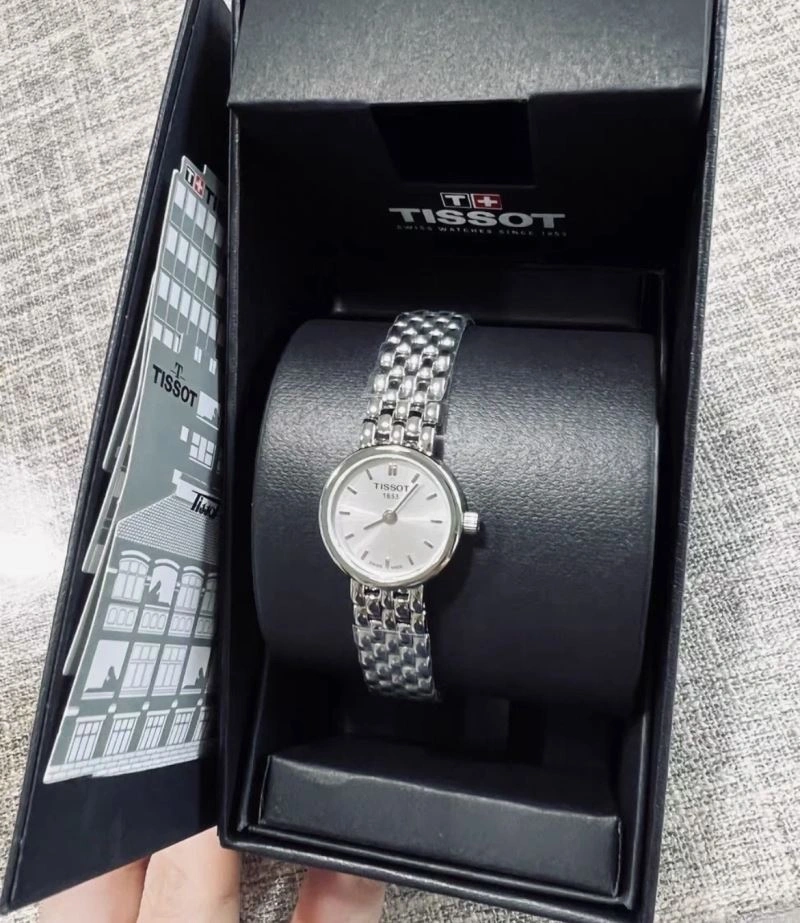 TISSOT Watches Colorful 204043
