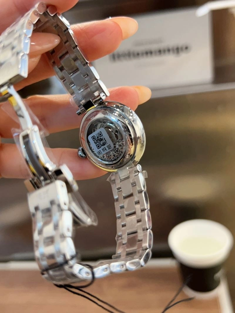 Stylish TISSOT Watches 204038