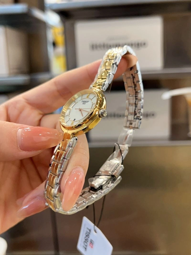 Cozy TISSOT Watches 204023
