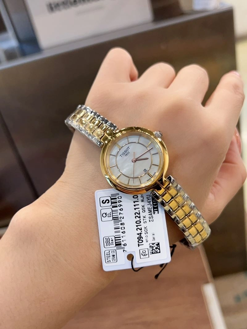 Cozy TISSOT Watches 204023