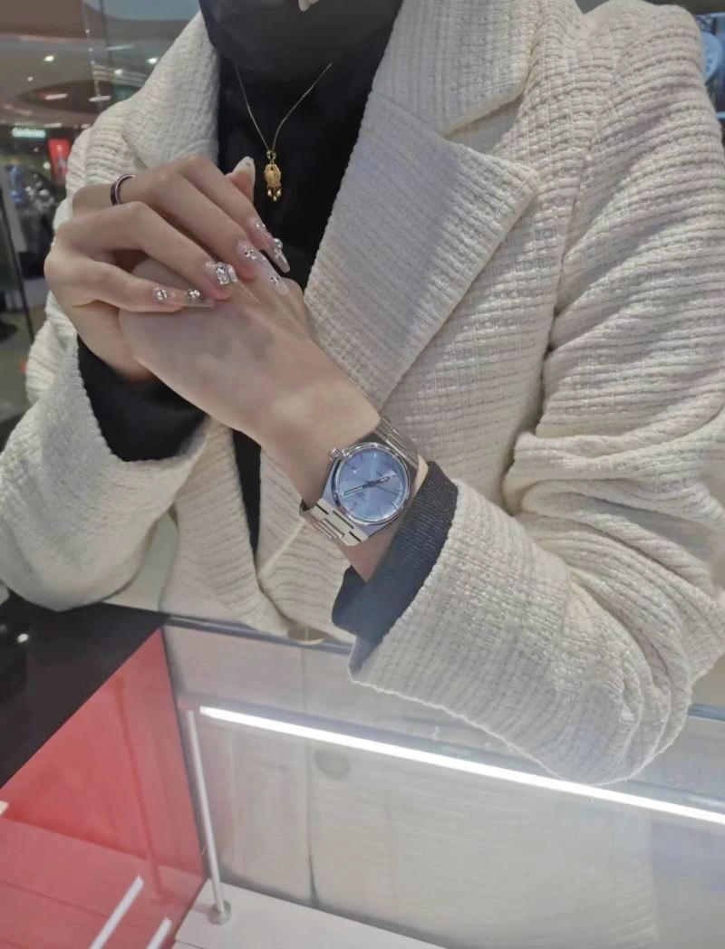 Popular TISSOT Watches 204032