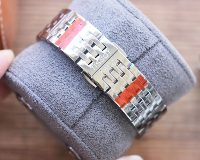 Comfortable TISSOT Watches 203991