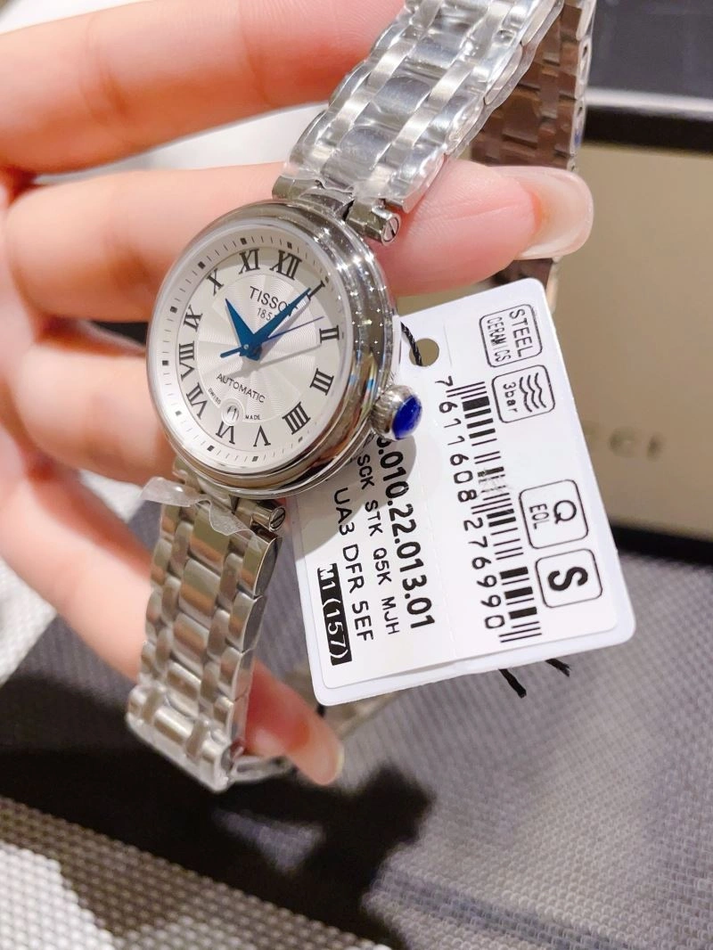 Compact TISSOT Watches 203975
