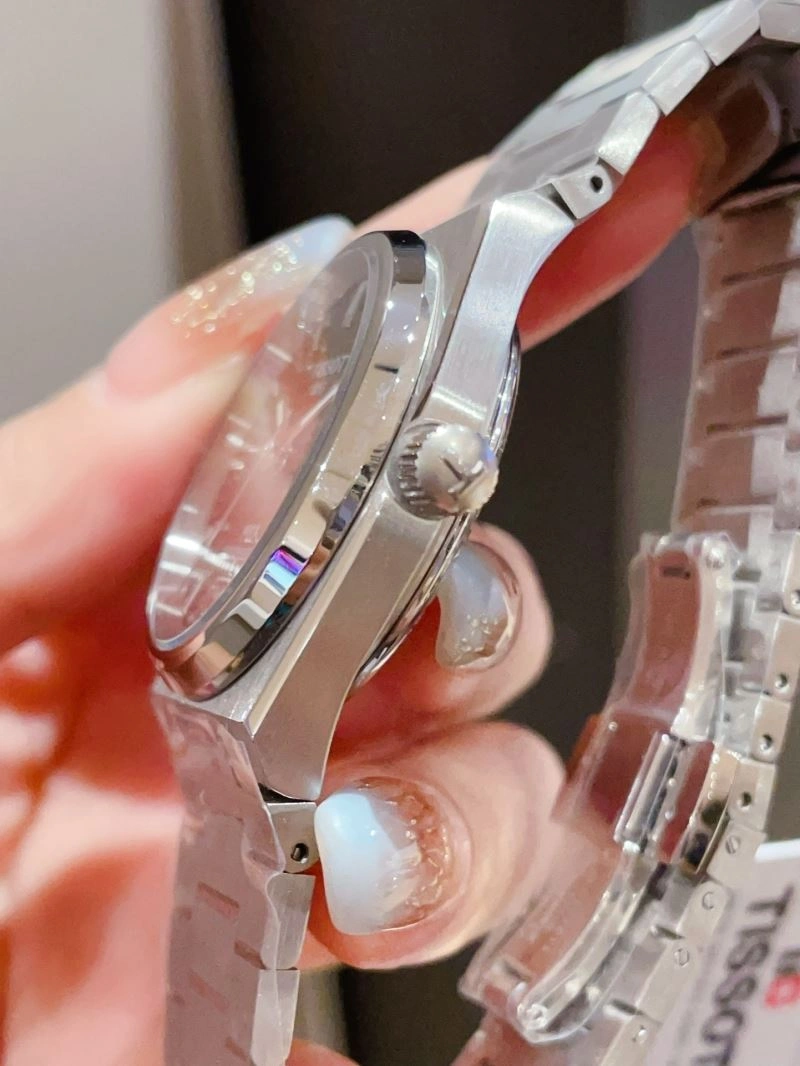 Trendy TISSOT Watches 203894