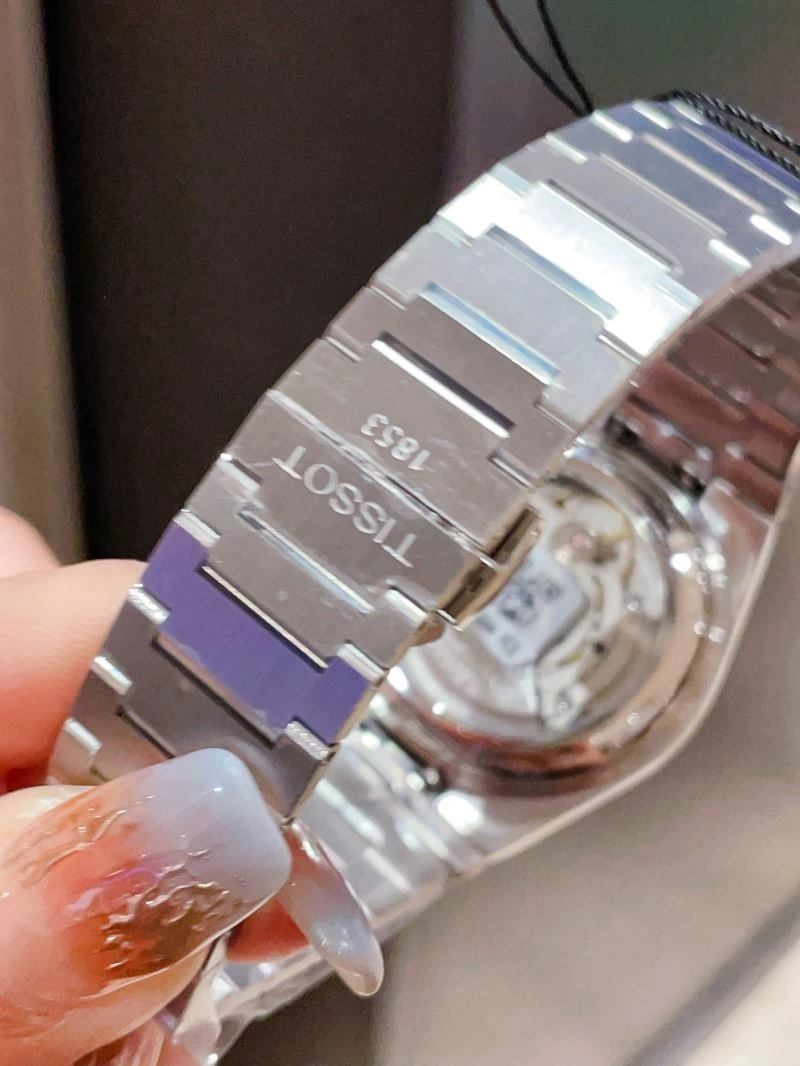 Trendy TISSOT Watches 203894