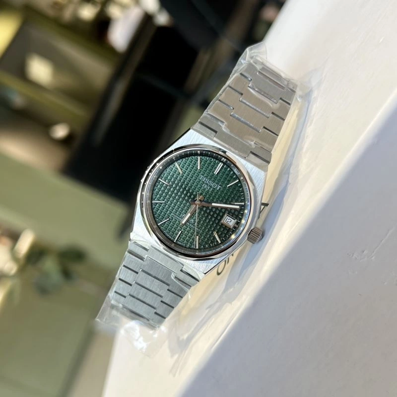 TISSOT Watches Casual 203908