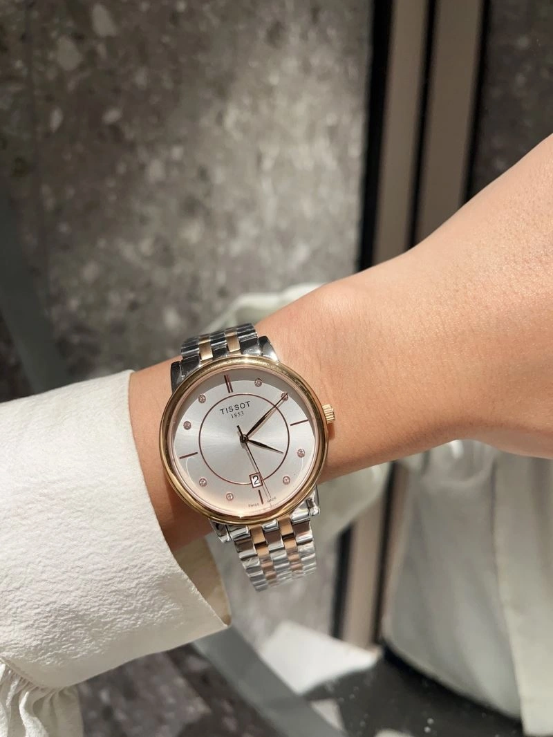 Versatile TISSOT Watches 203849