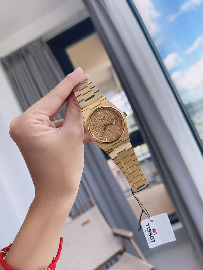 TISSOT Watches Casual 203719