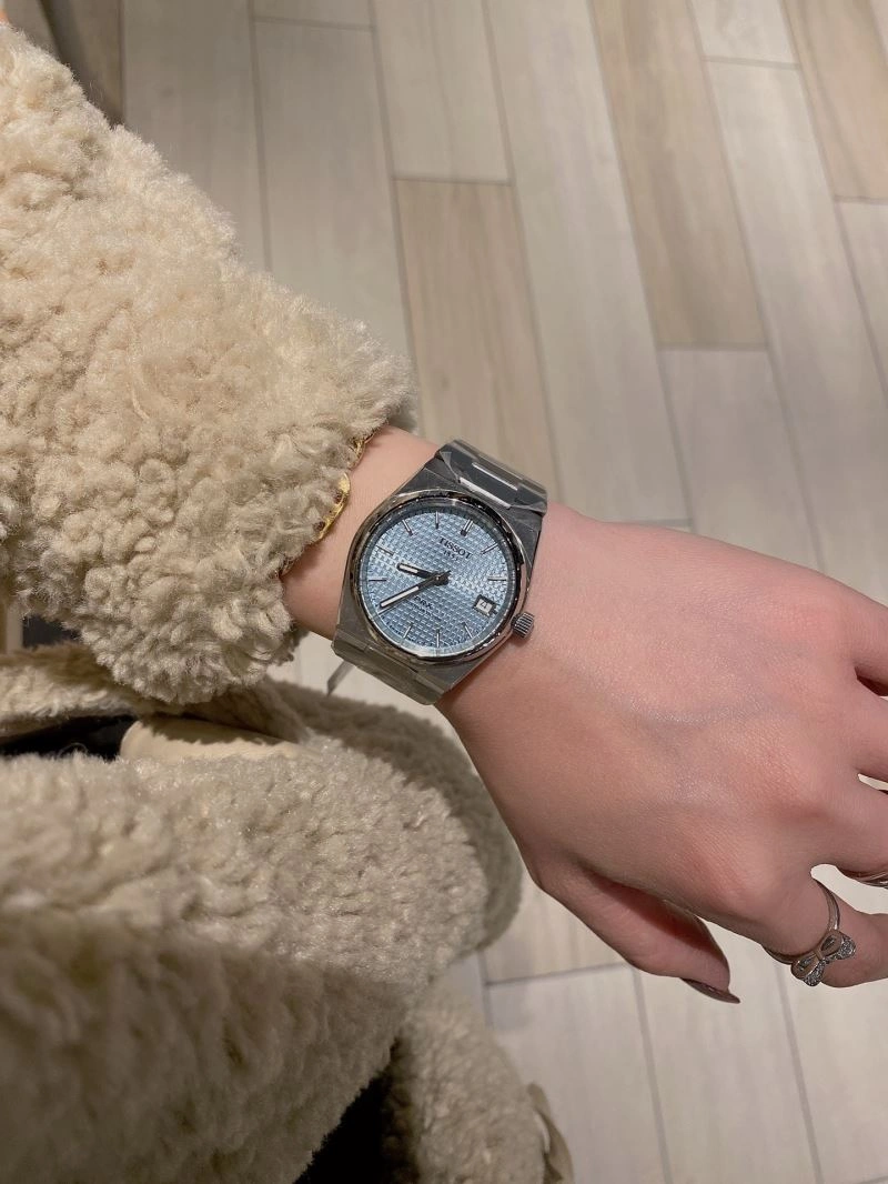 TISSOT Watches Colorful 203713