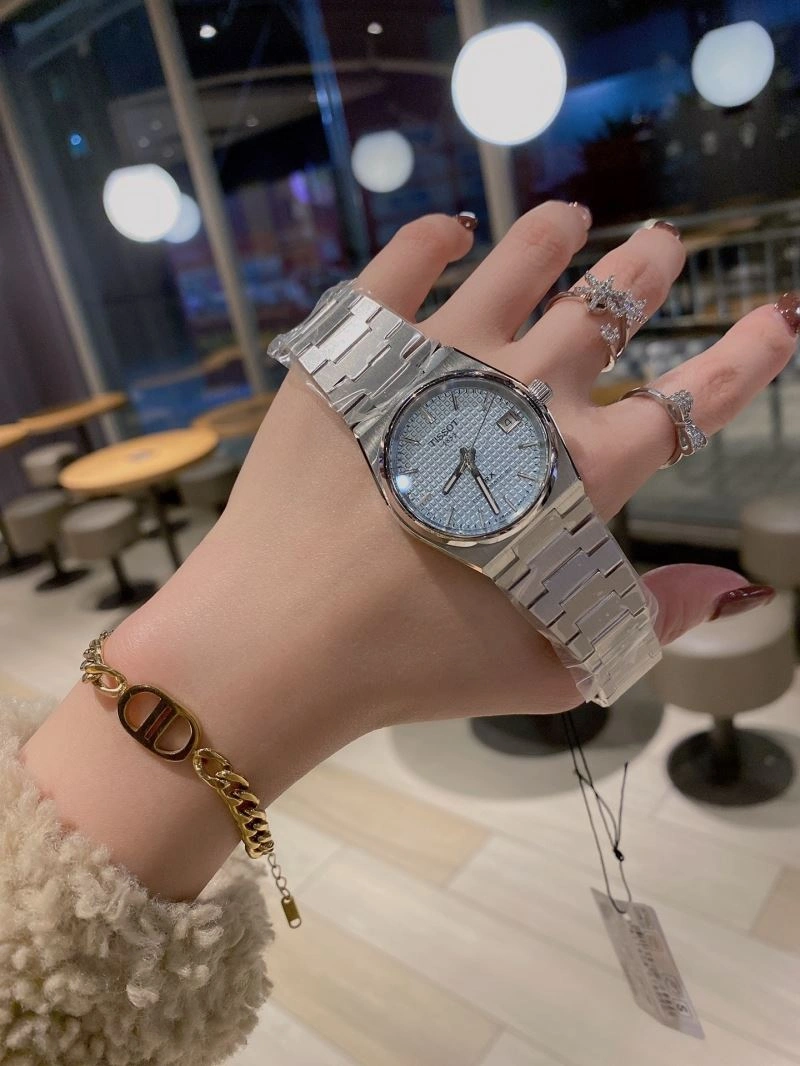 Chic TISSOT Watches 203712