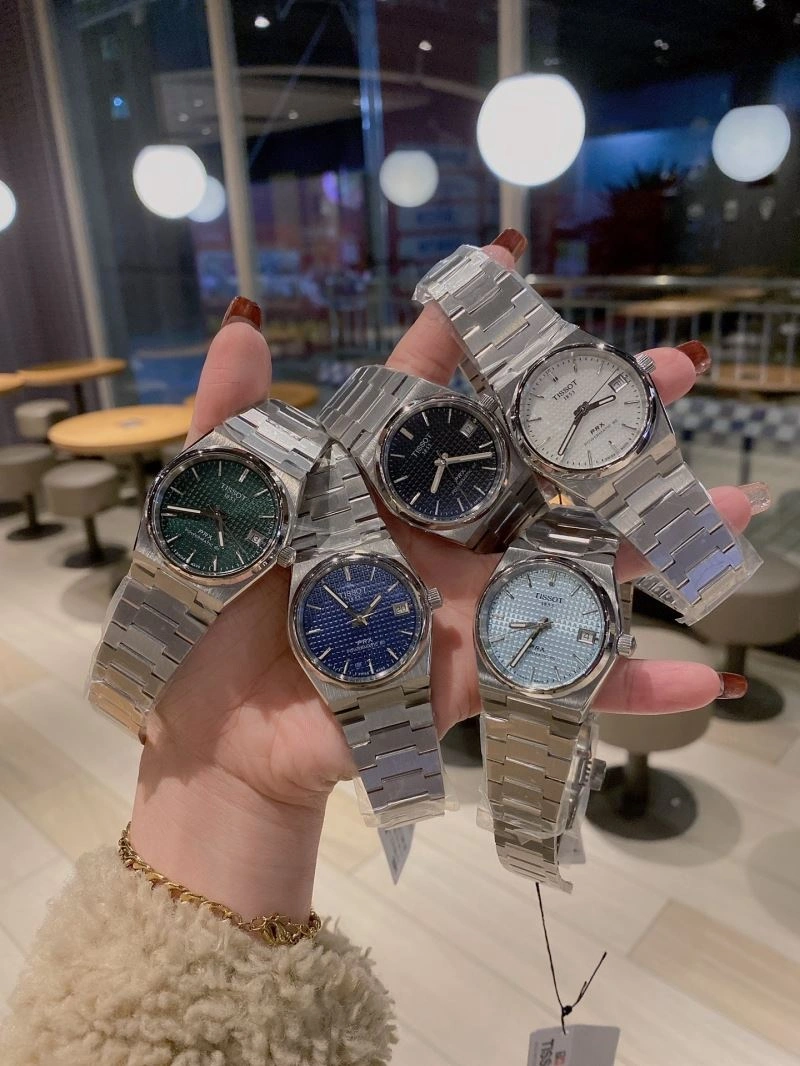 Chic TISSOT Watches 203712