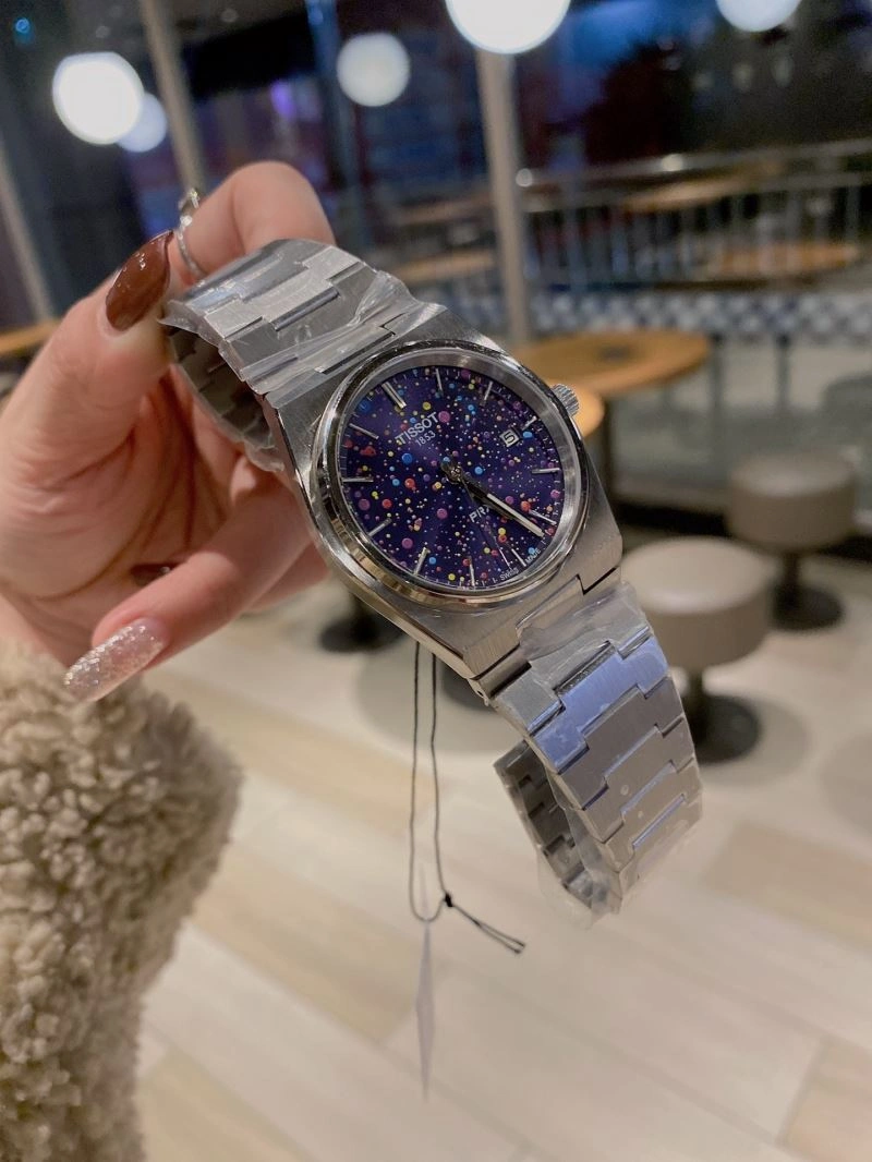 Lightweight TISSOT Watches 203708