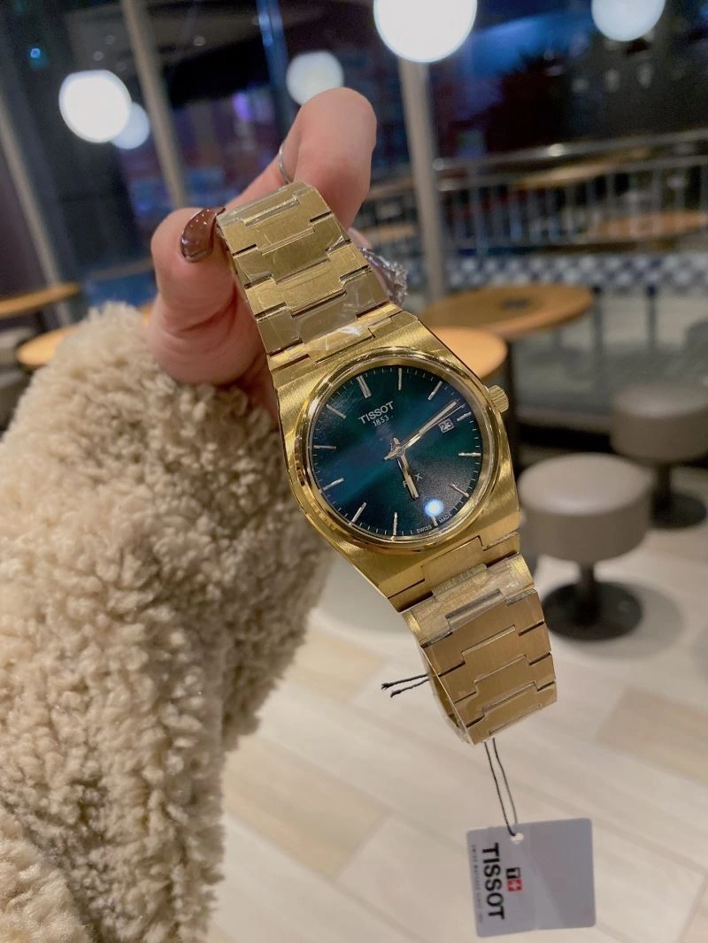 Chic TISSOT Watches 203707