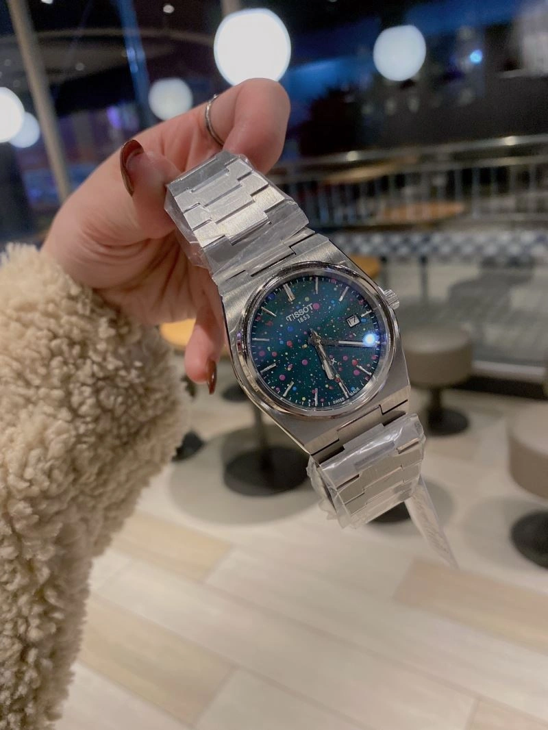 Chic TISSOT Watches 203707