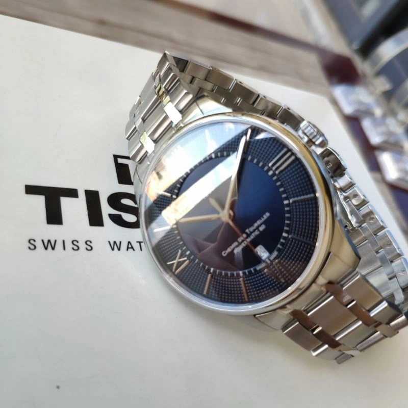 Minimalist TISSOT Watches 203678
