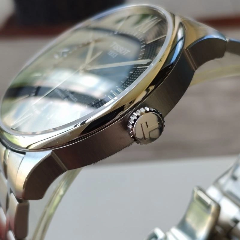 Minimalist TISSOT Watches 203678