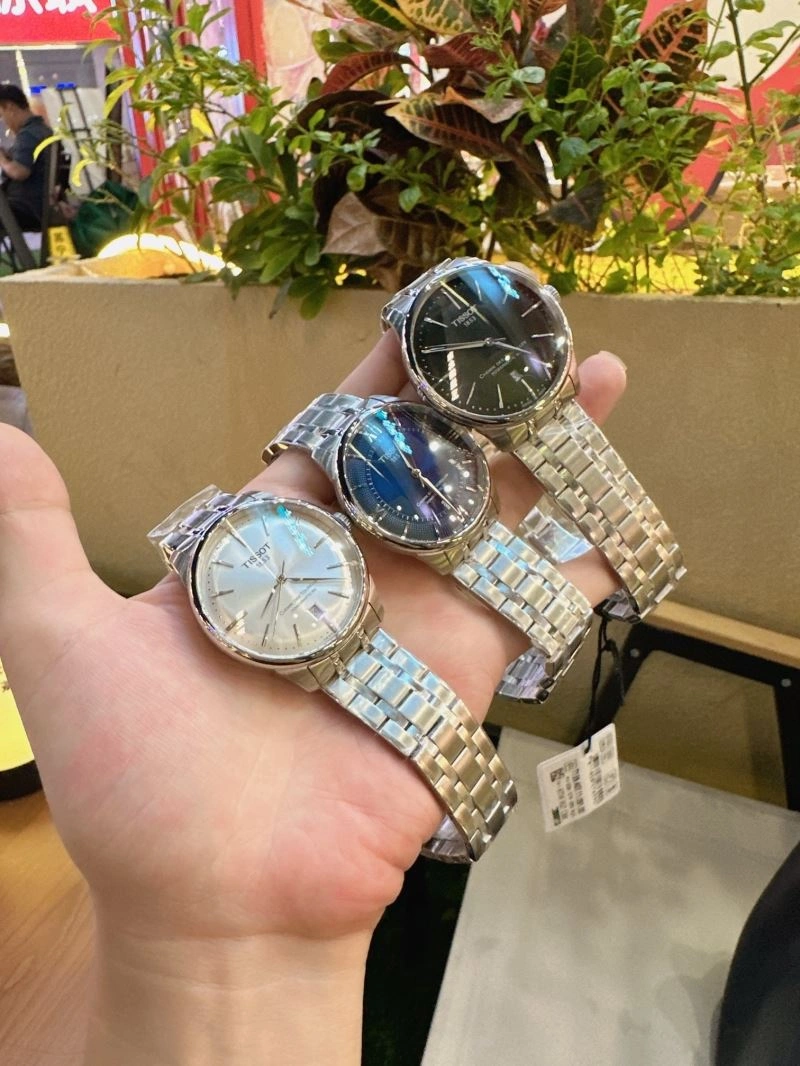 Unique TISSOT Watches 203638