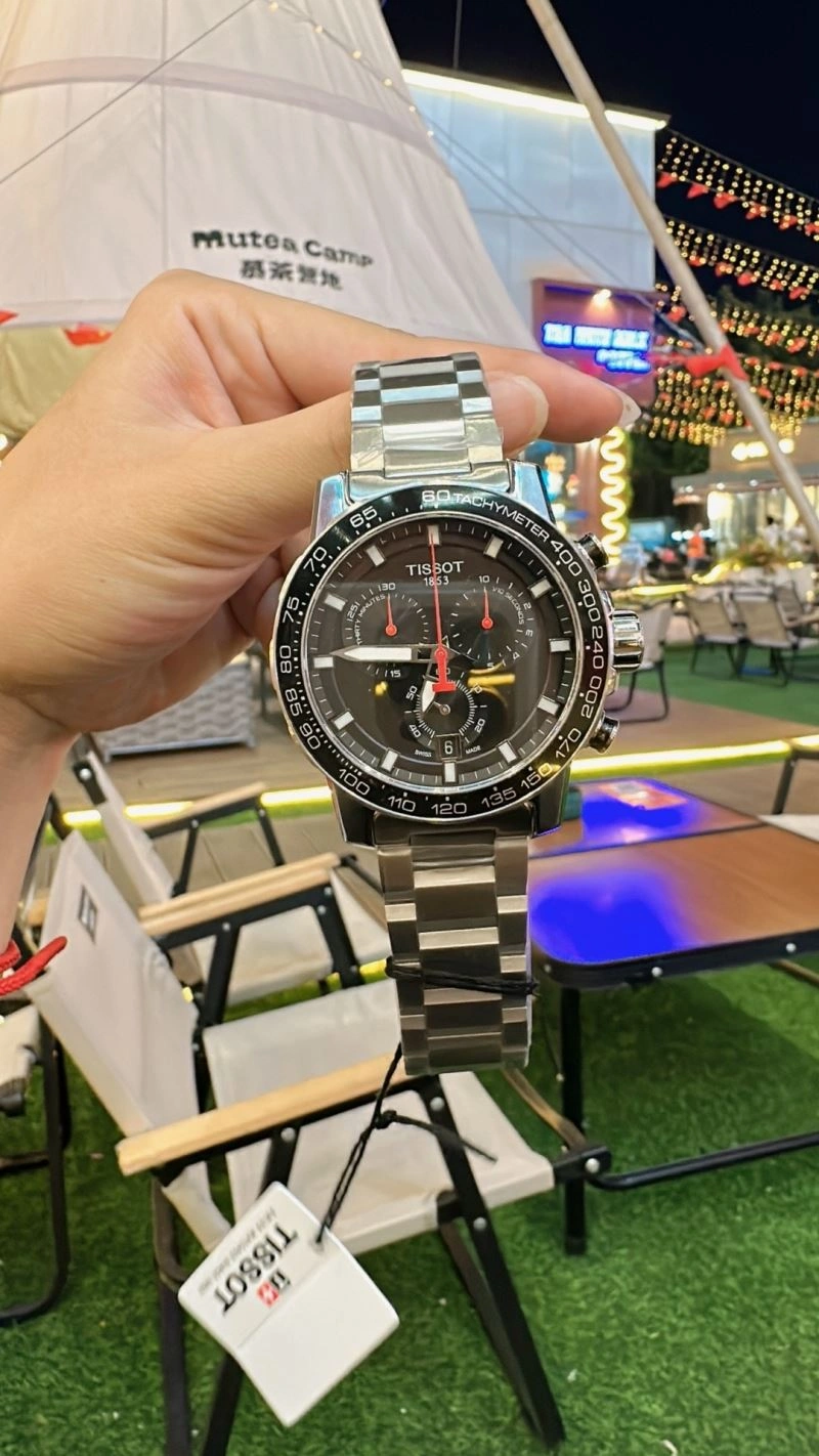 Vibrant TISSOT Watches 203540