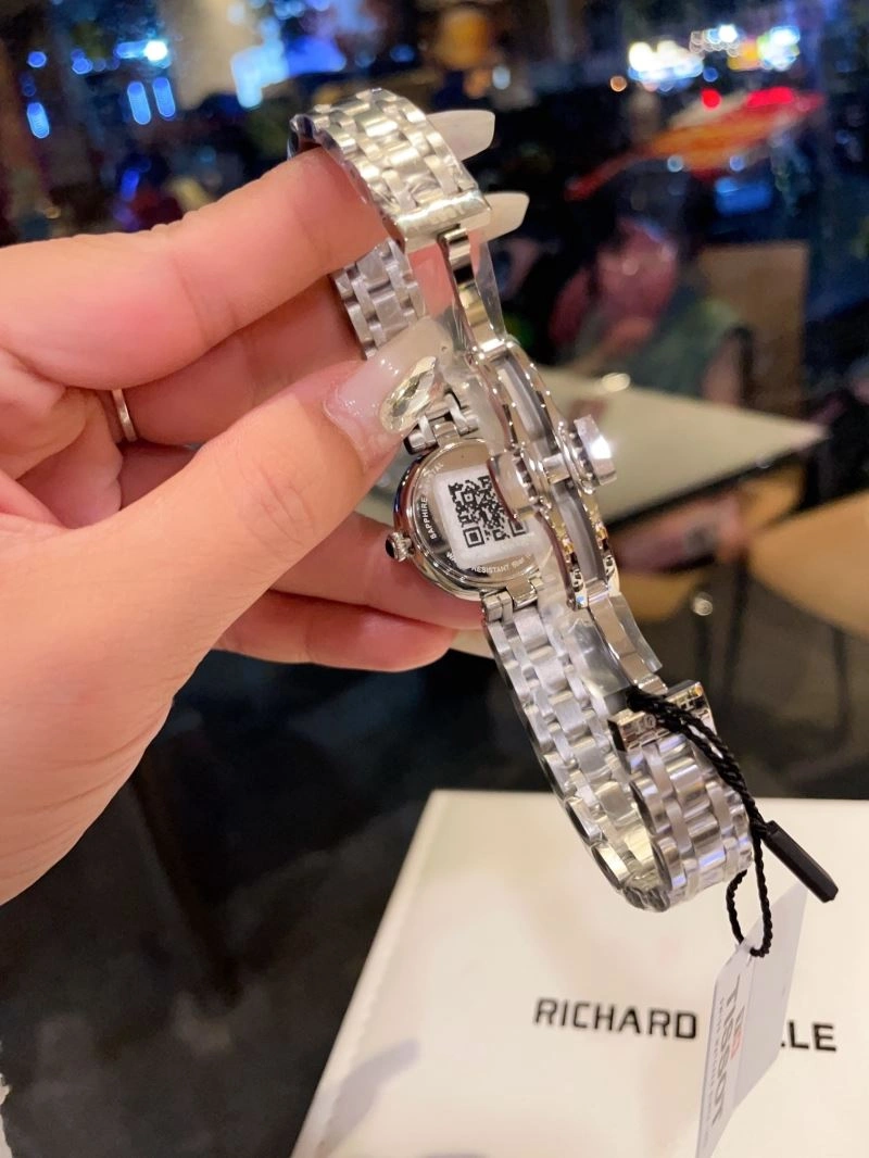 Modern TISSOT Watches 203521