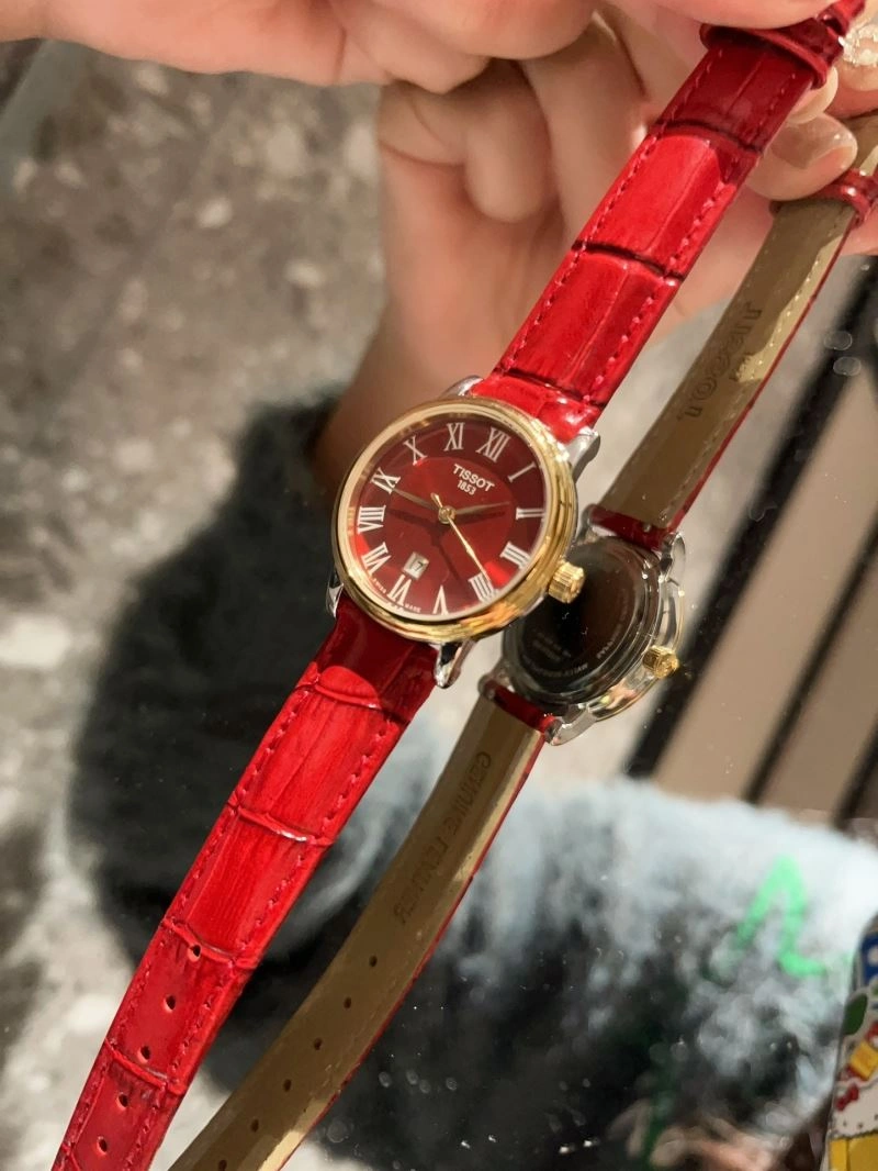 Resilient TISSOT Watches 203515