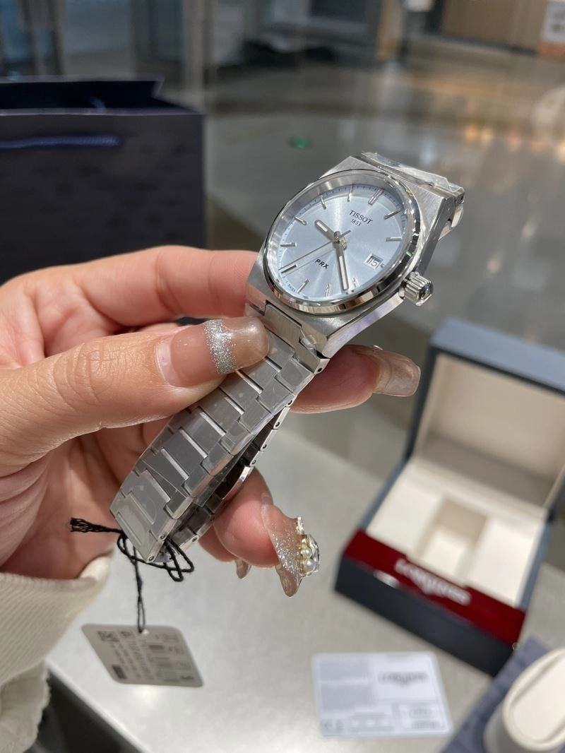Minimalist TISSOT Watches 203791