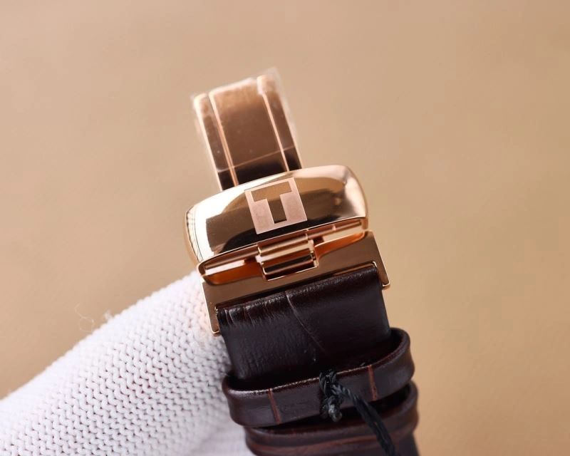 Snug TISSOT Watches 203765