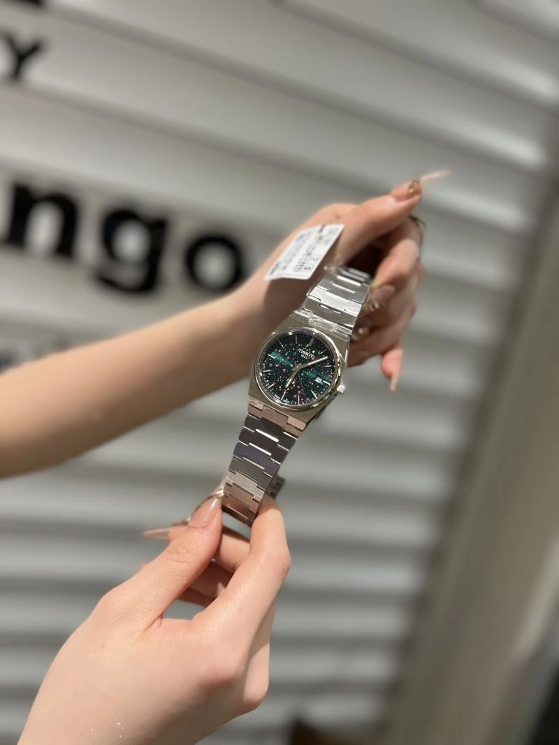 Durable TISSOT Watches 203755
