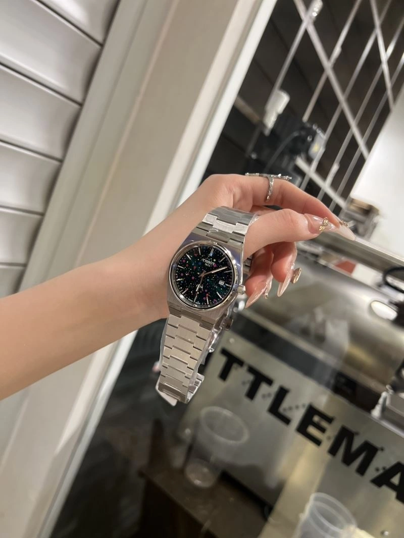 Durable TISSOT Watches 203755