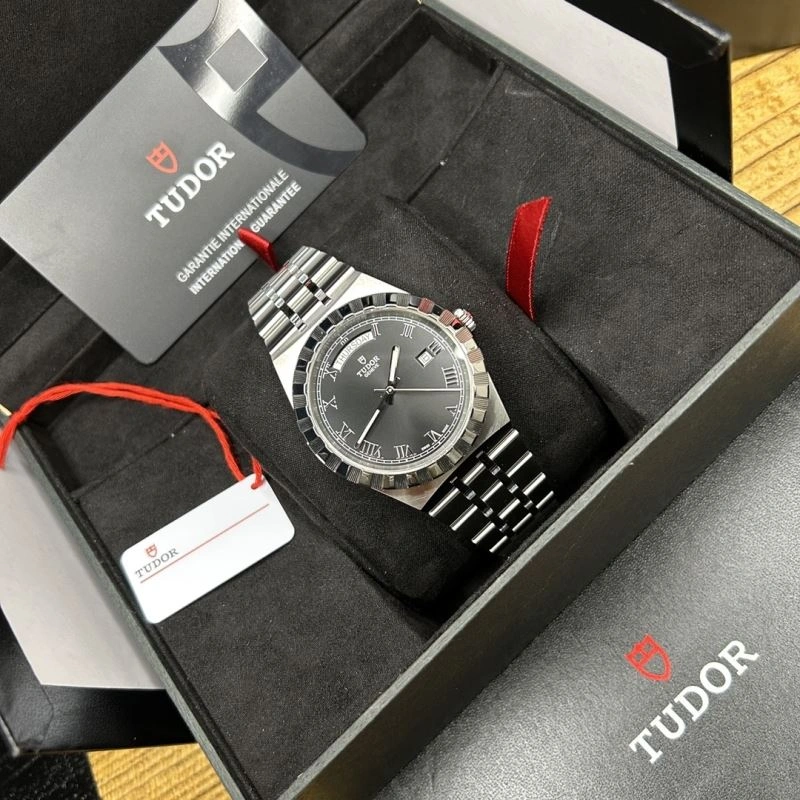 TUDOR Watches Youthful 204183