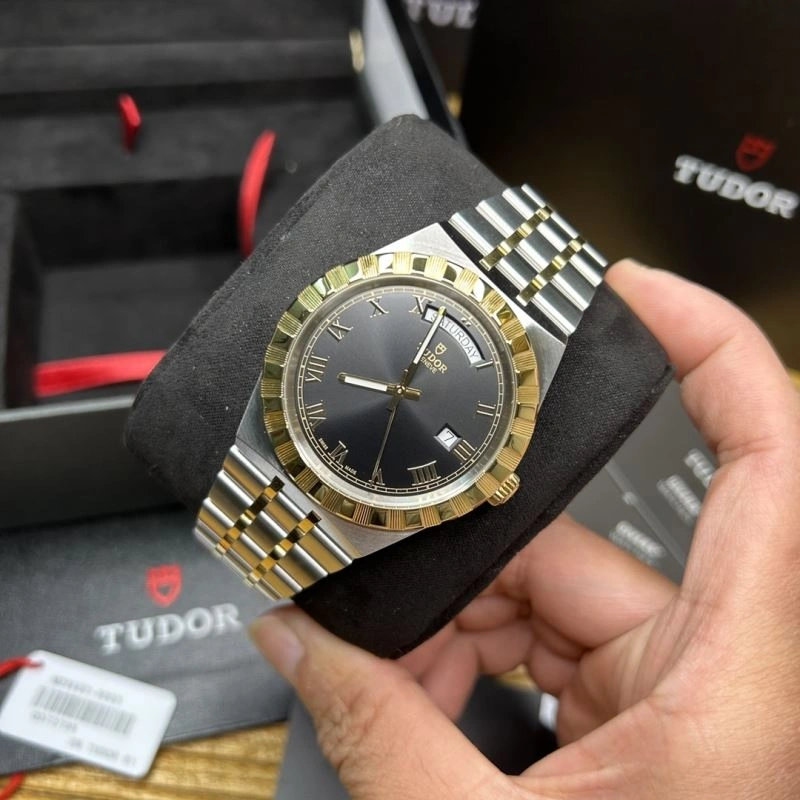 TUDOR Watches TravelReady 204202