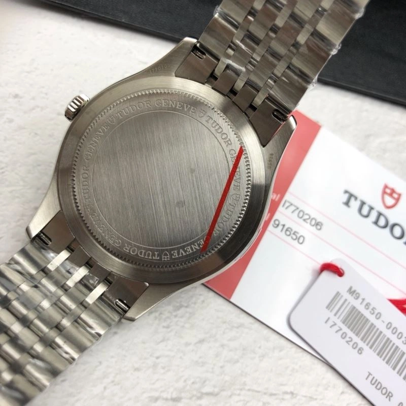 SmoothTexture TUDOR Watches 204180