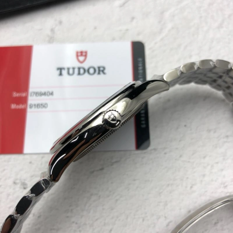 TUDOR Watches Compact 204185